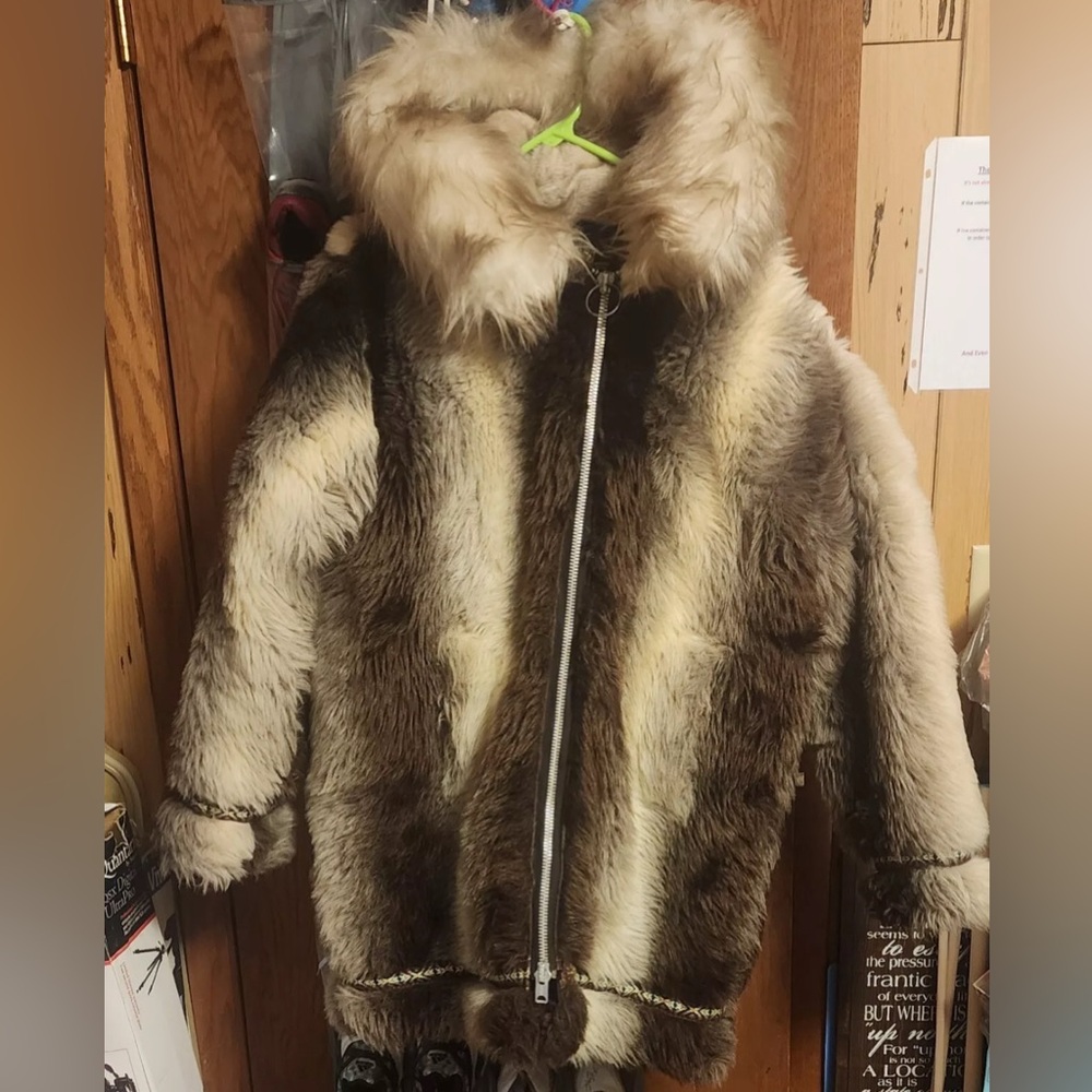 Stearns Men’s Medium “Alaskimo” Hooded Faux Fur Winter Coat - WOW